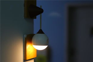 照亮你的路，温柔伴你行 小明感应小夜灯与智能遥控器体验分享